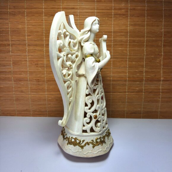 Costco LED Lighted Angel Figurine 11.5” Colour Changing Christmas Decor - Picture 12 of 17